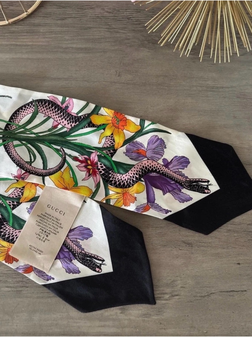 Gucci Flora Scarf (very small pen mark see notes and photos)